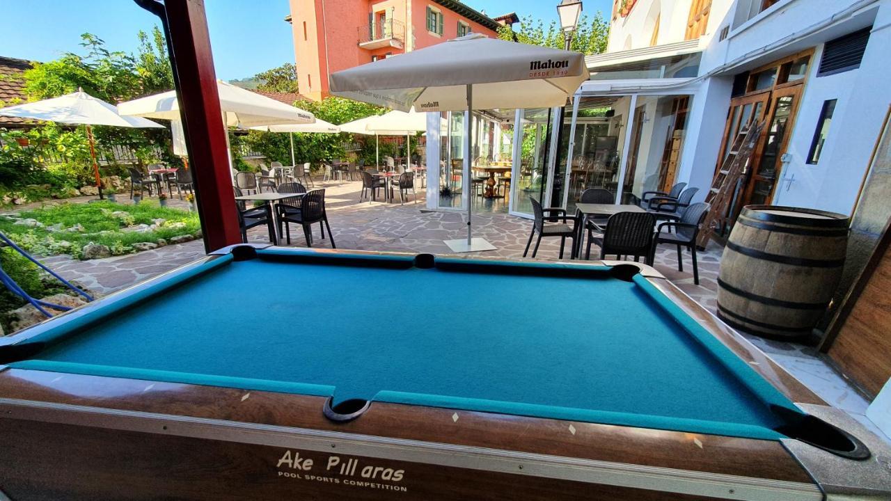Hostal Ansonea Bera  Zewnętrze zdjęcie